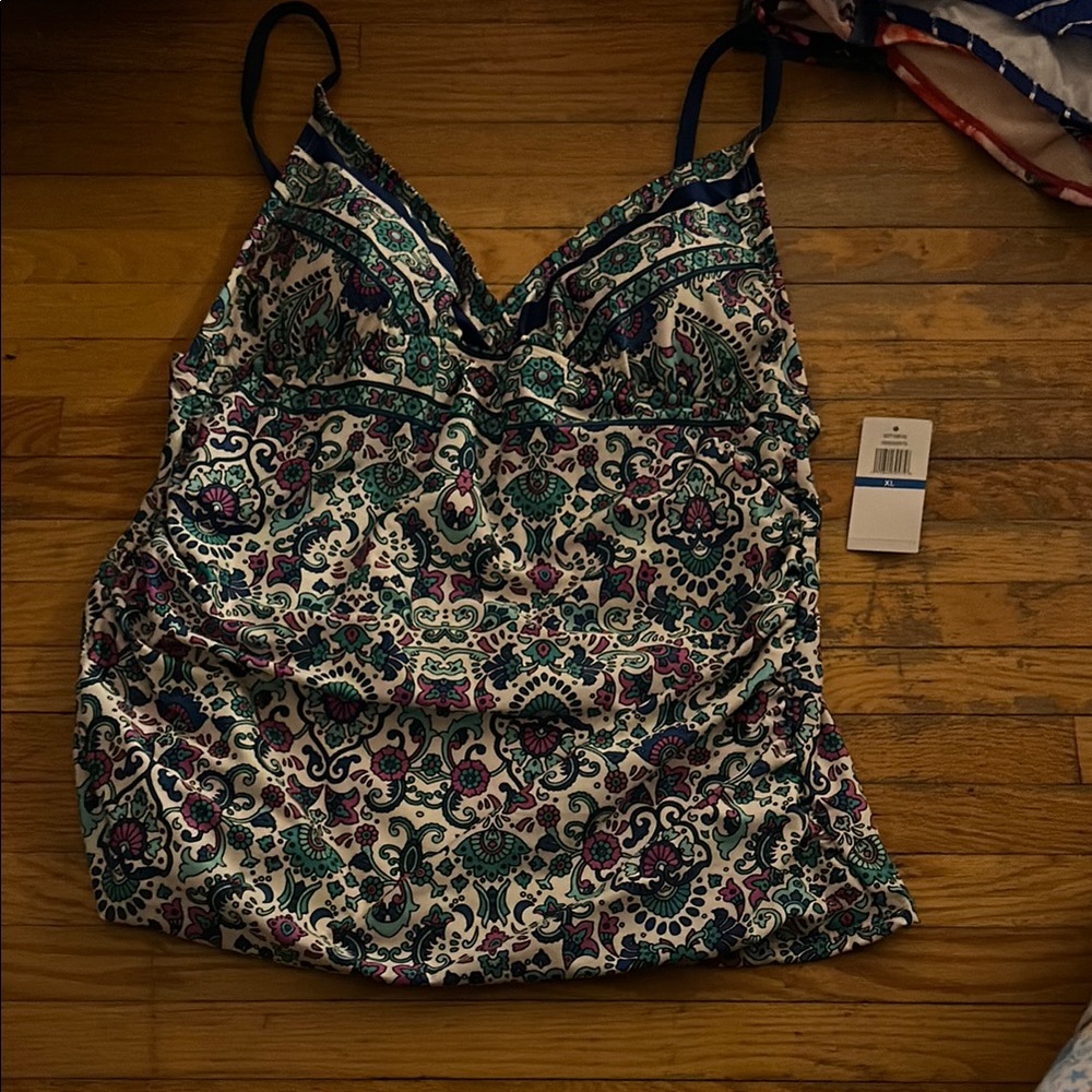 Clean water Floral Patterned tannins swim top size XL